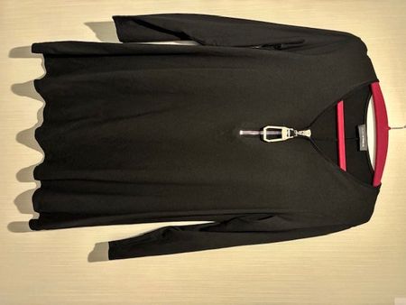 Longbluse schwarz, Hingucker-Reissverschluss Doris Streich