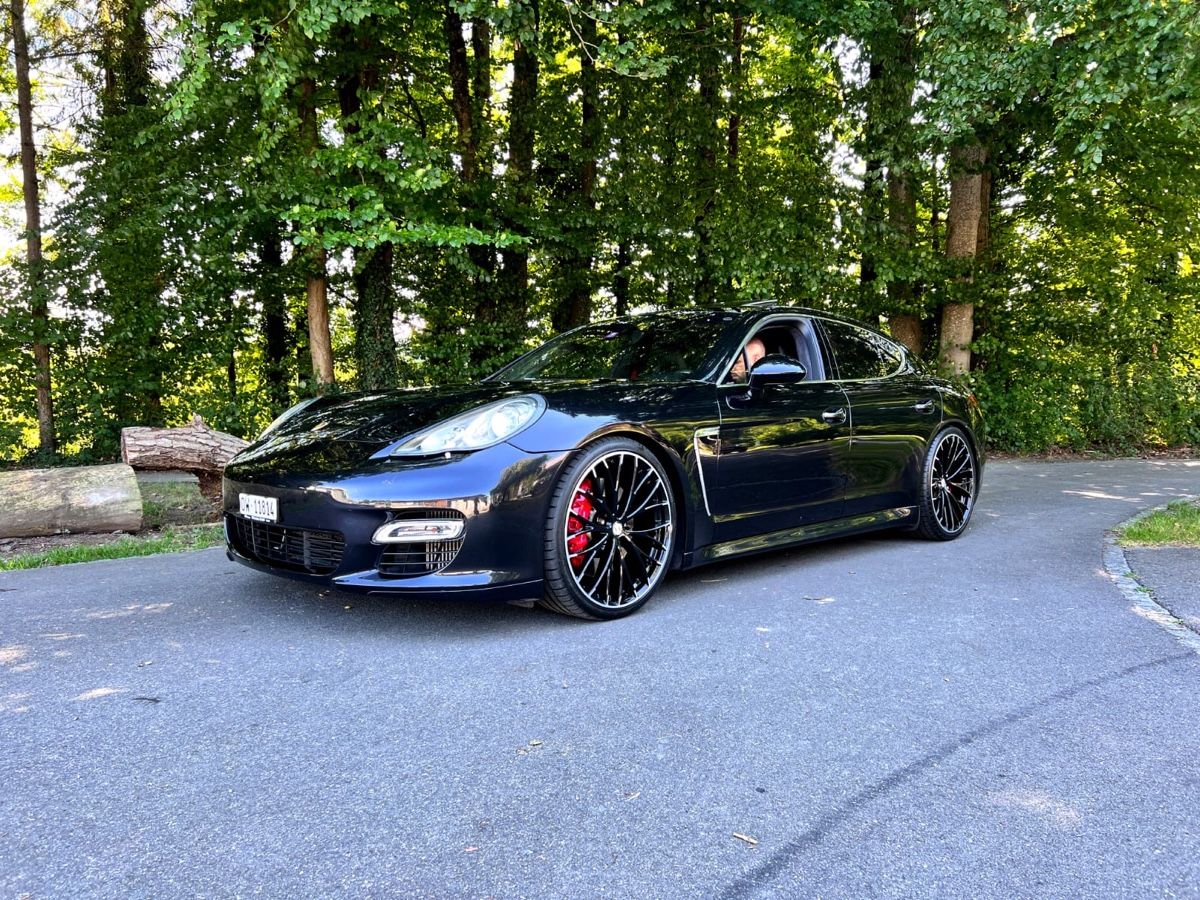 Porsche Automobili: Porsche Panamera Turbo 4.8 – Difettoso da Luzern venduto da tooltimeO 1