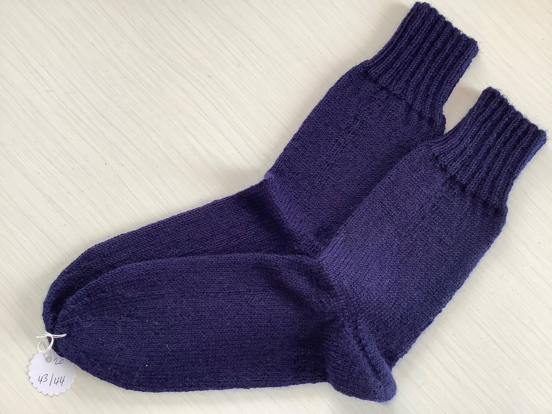 Socken: Handgestrickte Socken Gr. 43/44 – Neu (gemäss Beschreibung) aus Lichtensteig von Buemo