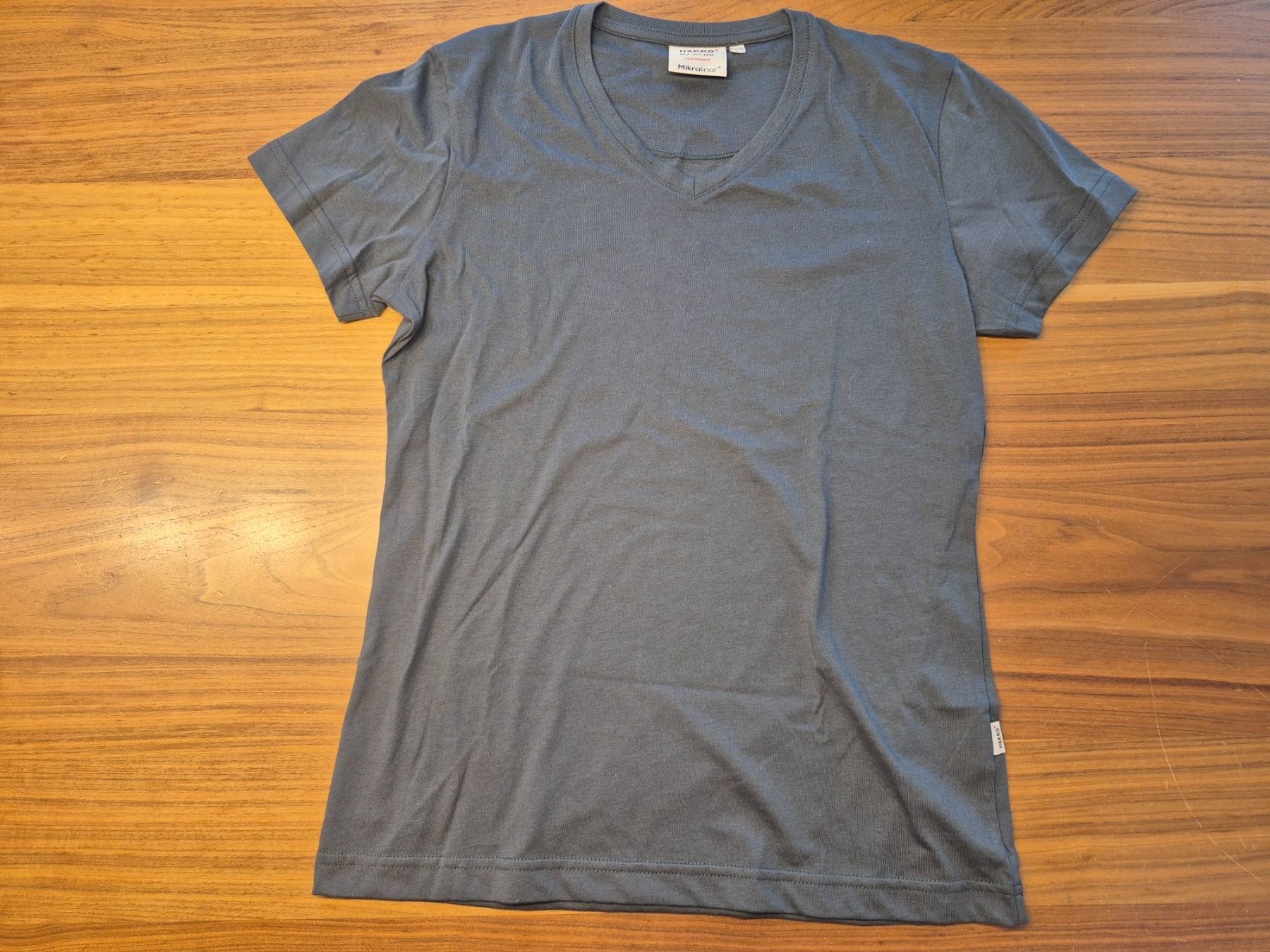 T-shirt: Hakro T-Shirt, Gr. M, Neu – Nuovo (secondo la descrizione) da Lengnau AG venduto da Mefari