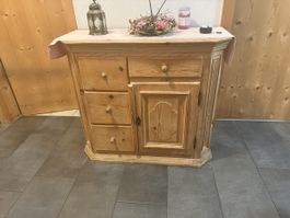 Kommode Kiefer Massivholz Landhausstil gute Zustand