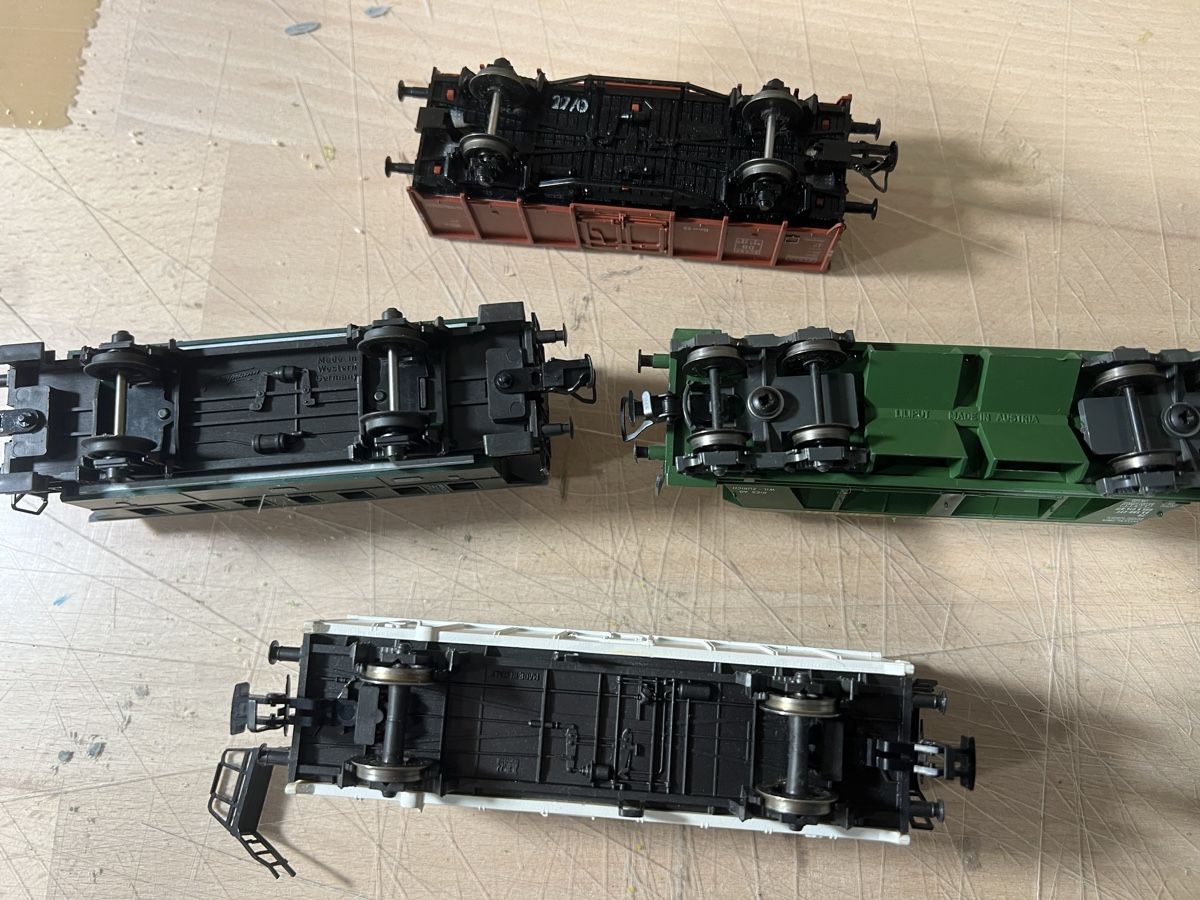 Modellini di ferrovie: Div Wagen Gleichstrom – Usato da Dübendorf venduto da Troggy 3