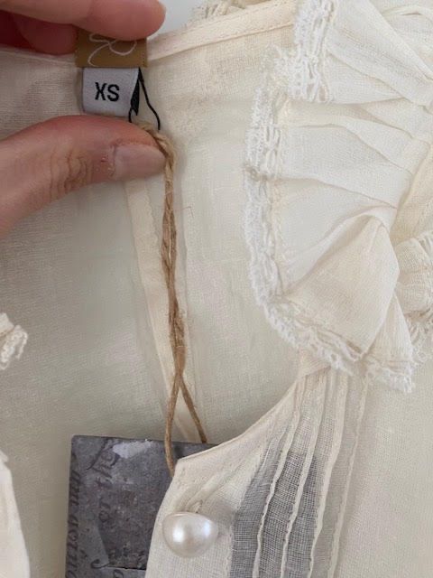 Vestiti: Antique dress – Usato da Dallenwil venduto da ZD2019 2