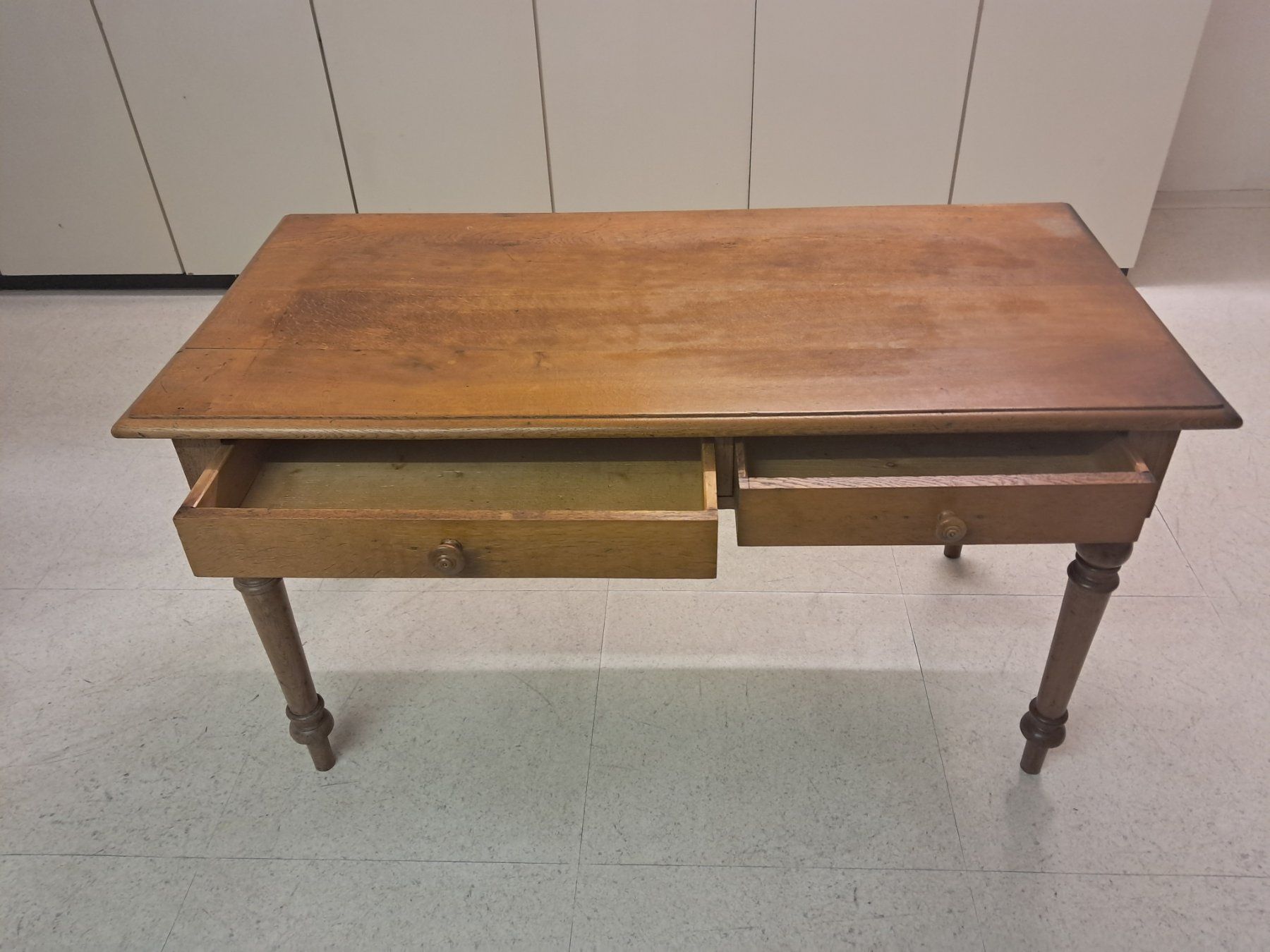 &Tradition Tavoli: Biedermeier Tisch – Usato da Fällanden venduto da nassoss 1
