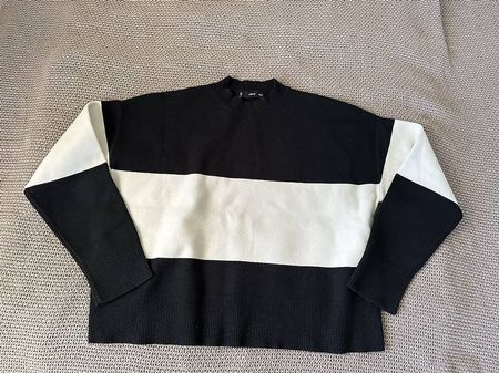 Zara Strick Pullover Gr.M 