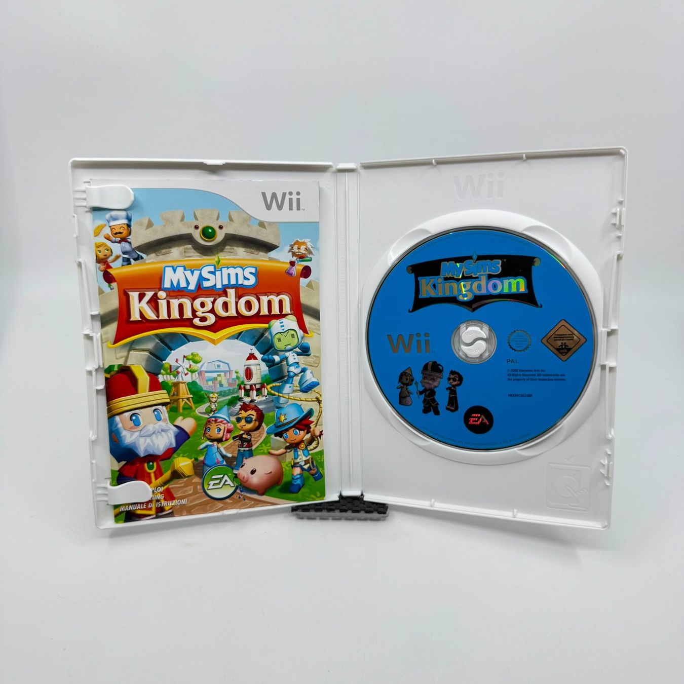 Jeux: My Sims Kingdom (Wii) – D'occasion à Herisau par Seyashop1 1