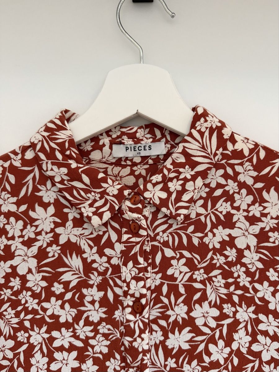 Pieces Kleider: Kleid von PIECES – Gebraucht aus Bülach von ro.ho 1