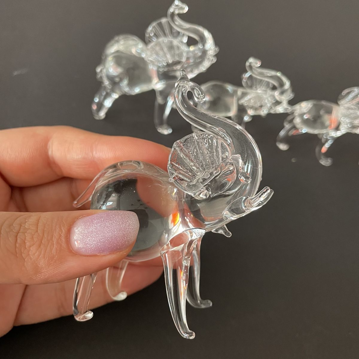 Tutte le decorazioni: NEU: Glas Figur Set Elefanten 5 stk – Nuovo e nell'imballaggio originale da Bellach venduto da Dreamer2501 4