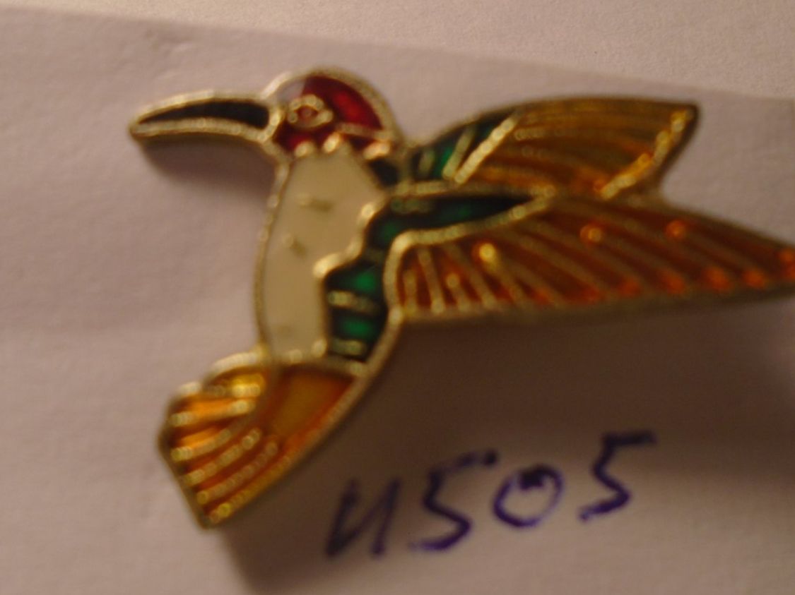 Placchette & Badge: 1 Kolibri Pin  (U405) – Usato da Winterthur venduto da Beli2000