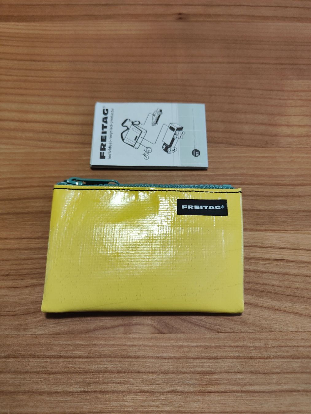 Freitag Altro in  Abbigliamento & Accessori: Freitag-Etui Blair F05 – Nuovo (secondo la descrizione) da Winterthur venduto da the7mx1reon