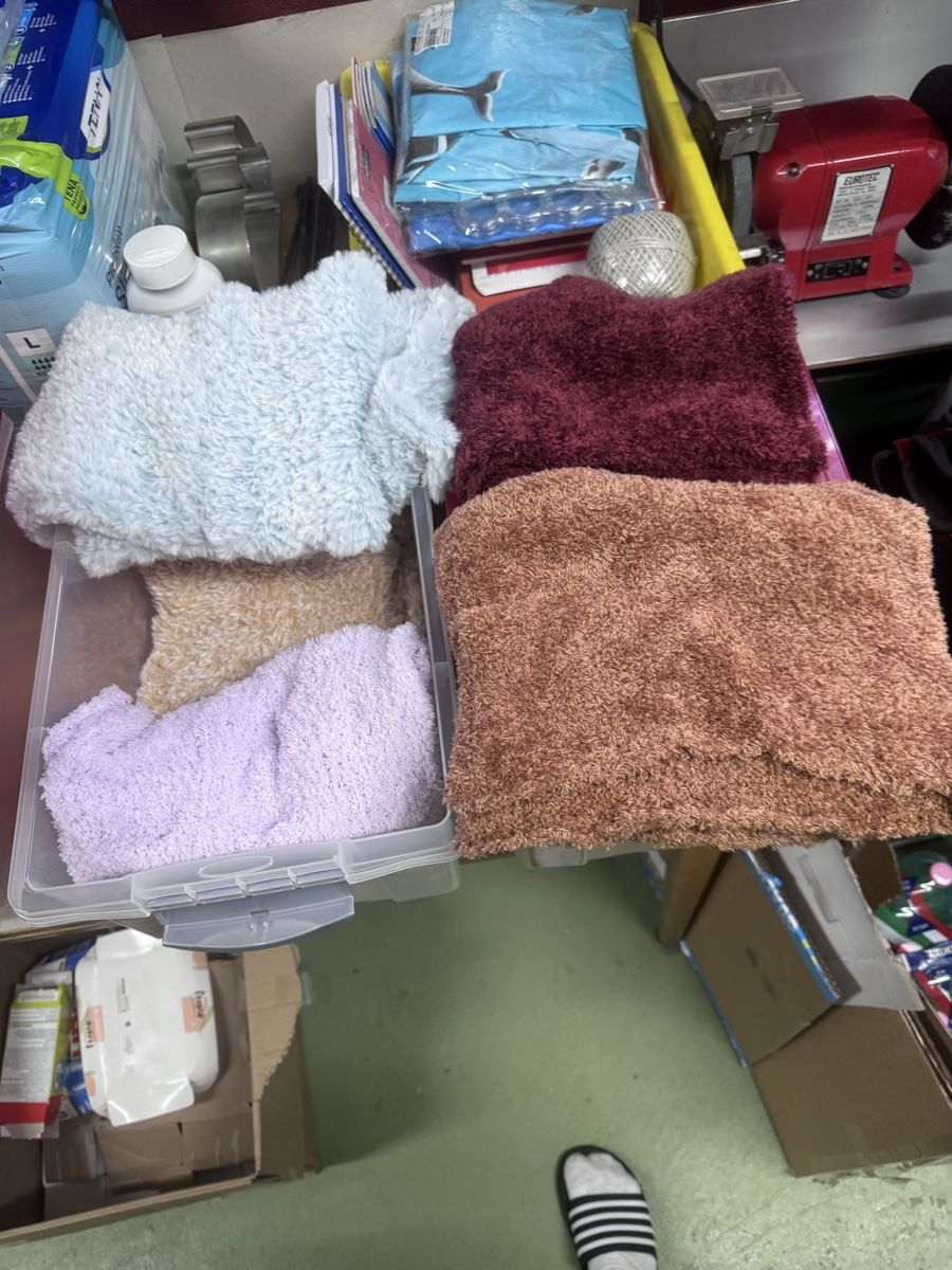 Foulard & Sciarpe: Selbstgestrickte Halstücher – Nuovo e nell'imballaggio originale da Oberlunkhofen venduto da cwa_qc7v 3