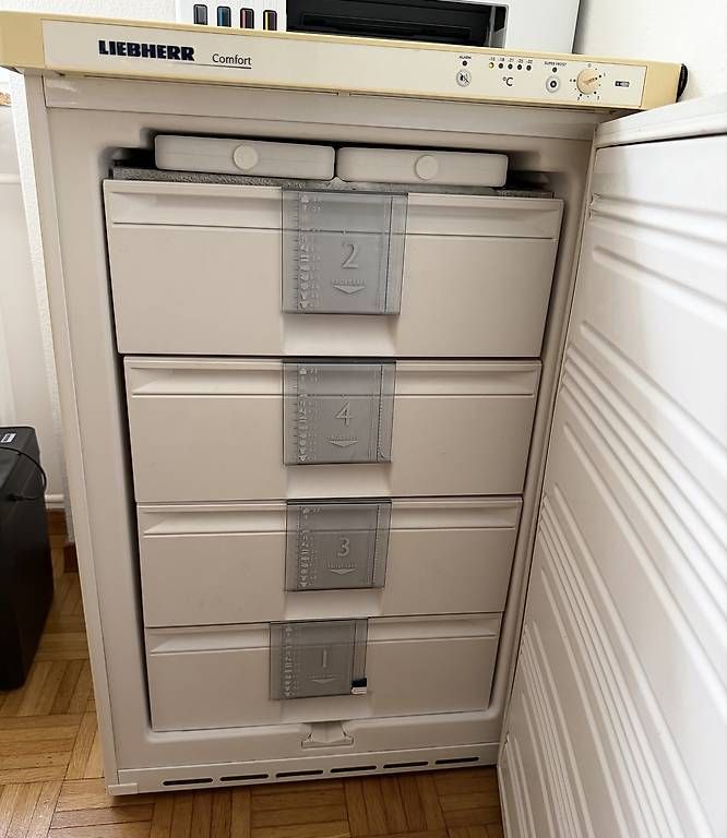 Congelatori: Liebherr Comfort Gefrierschrank  – Usato da Neuhausen venduto da Rion454 1