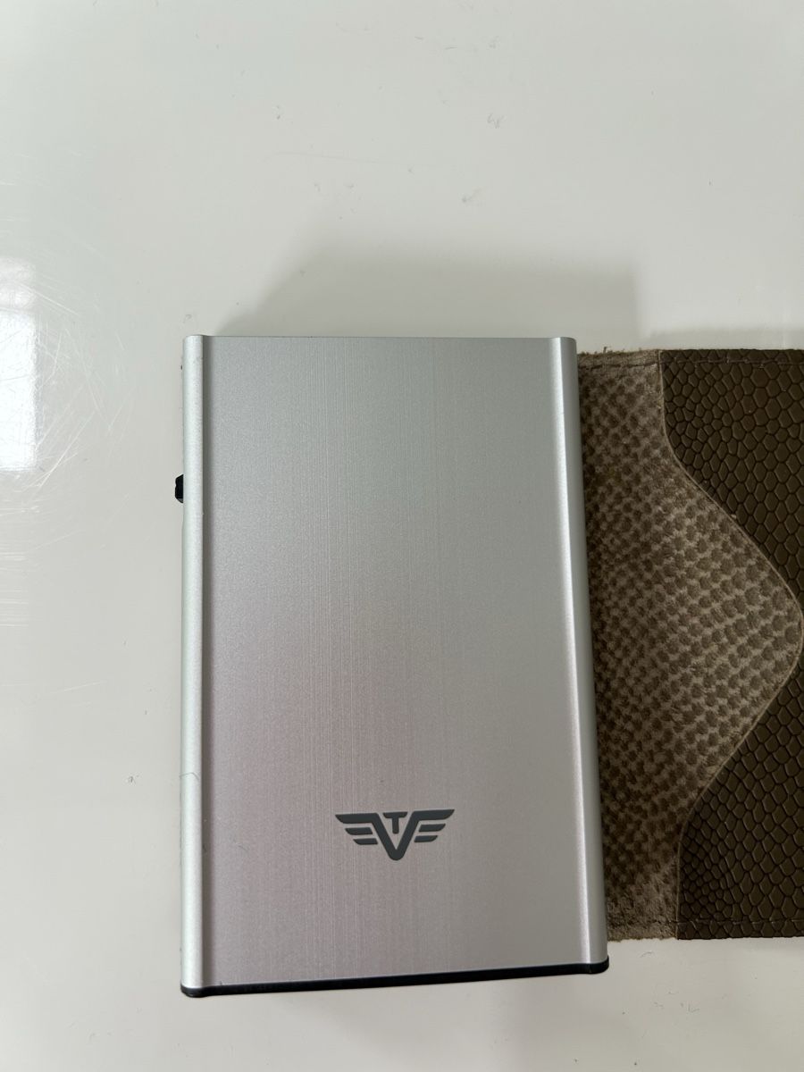 Brieftaschen: Minimalist Wallet TRU VIRTU, Aluminum & Leather – Neu (gemäss Beschreibung) aus Saland von ele_vc96 3