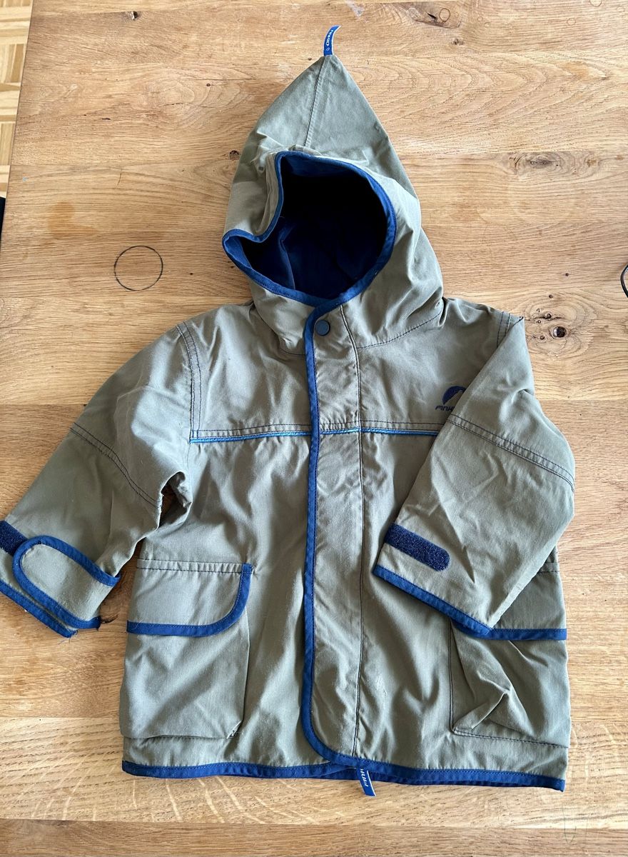 Finkid Giacche & Cappotti: Finkid Jacke Grösse 90/10 – Usato da Basel venduto da rashidak