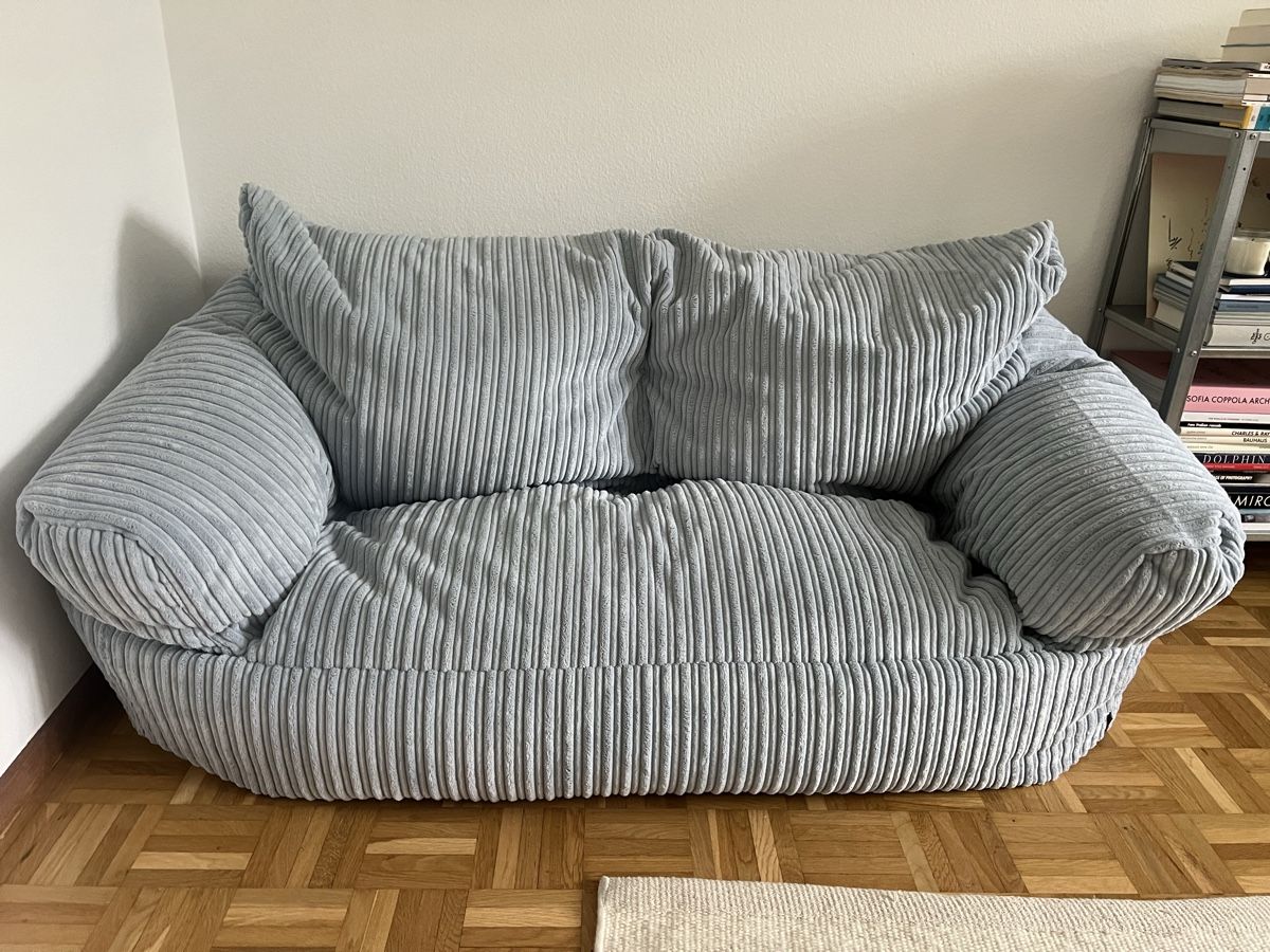Sofas: Sitzsack Sofa in Baby blau – Neu (gemäss Beschreibung) aus Zürich von Isabel.