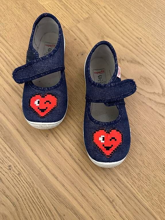 Chaussures garçon: Kinder Finken Gr 26 – D'occasion à Münchenstein par Peke_