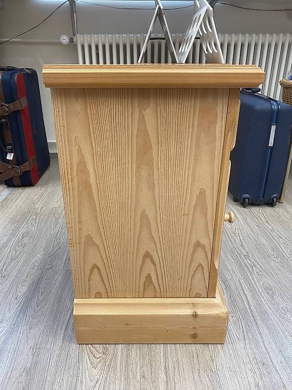 Voglauer Cassettiere: Schöne Kommode aus Tannenholz Voglauer – Usato da Schaffhausen venduto da Galleria13_Brocki_SH 3