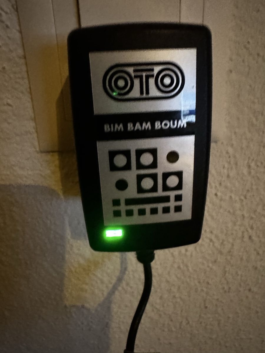 Strumenti musicali: OTO Machines BAM - Space Generator – Usato da Zürich venduto da 1cut2 4