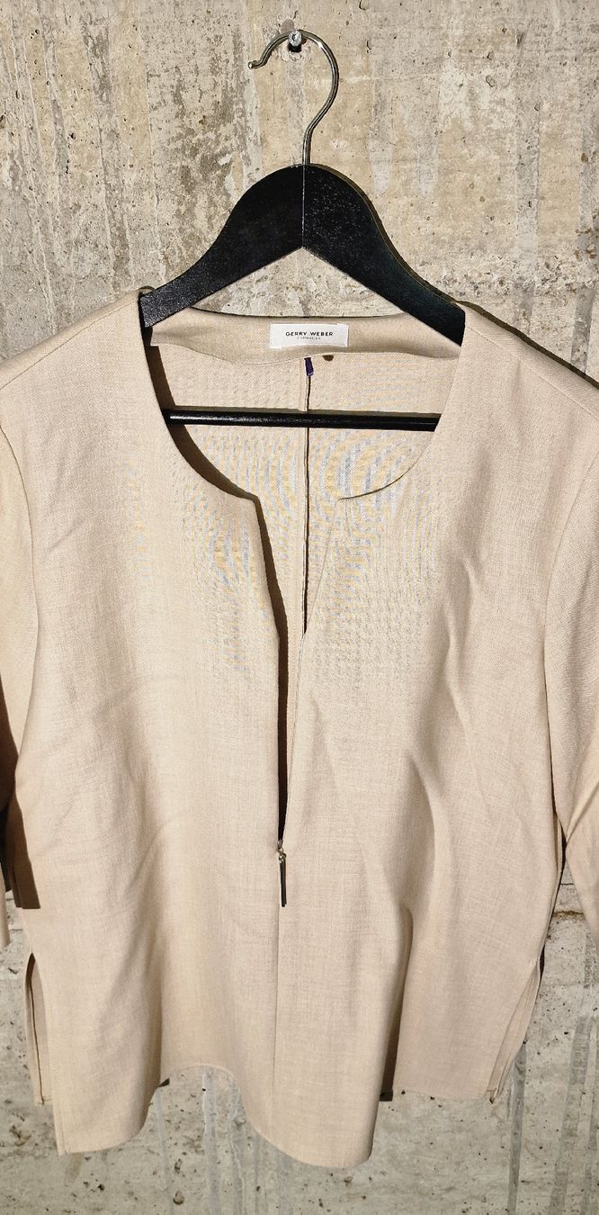 Gerry Weber Camicette: Gerry Weber Bluse, beige Leinenoptik, Grösse 38, Sommer – Usato da Affeltrangen venduto da Szafaoli 3