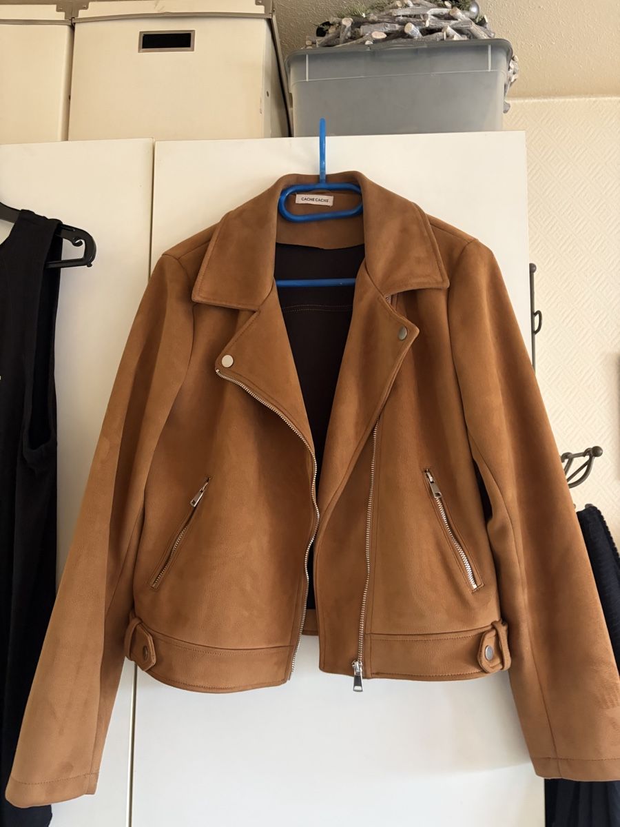 Giacche: Jacke Cache Cache – Usato da Basel venduto da Brunner.T