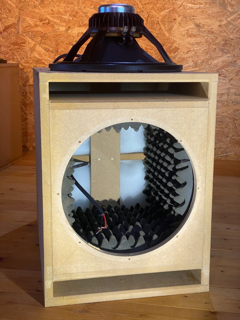 Casse acustiche: Eminence Kappalite 3015LF – Usato da Brügg BE venduto da Busima 2