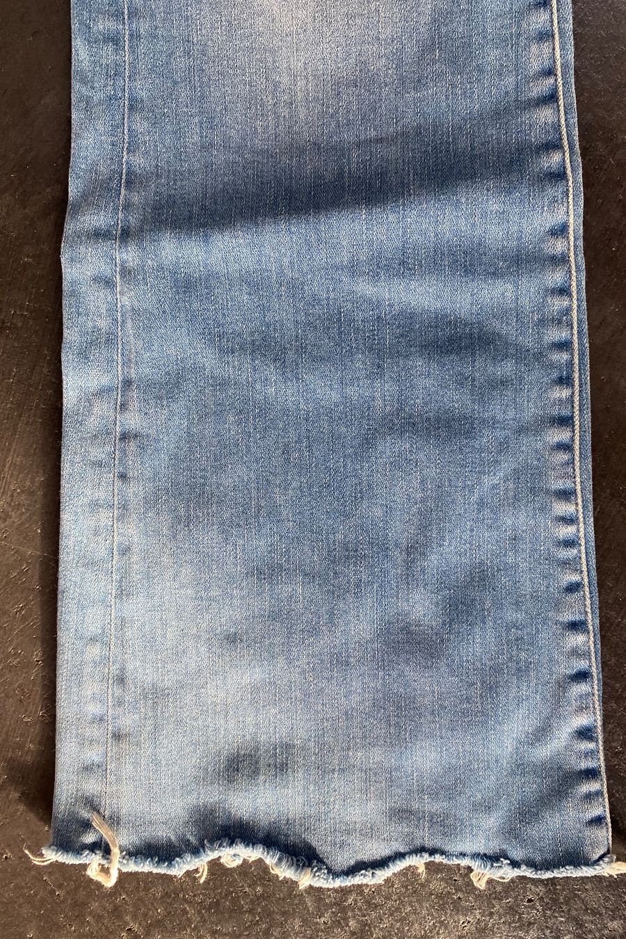 Jeans: Flared Jeans von M.i.h. 26 NEU – Nuovo (secondo la descrizione) da Chur venduto da simhofstr 3