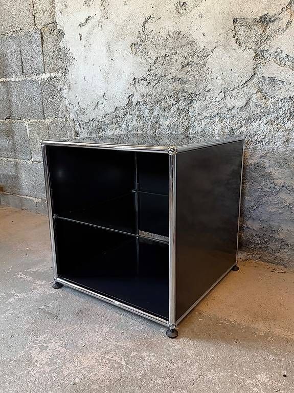 USM Scaffali: USM Möbel/Cube (HIFI,Gaming) schwarz – Usato da Schalunen venduto da Schwende2