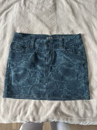 Nike Jeans-Rock