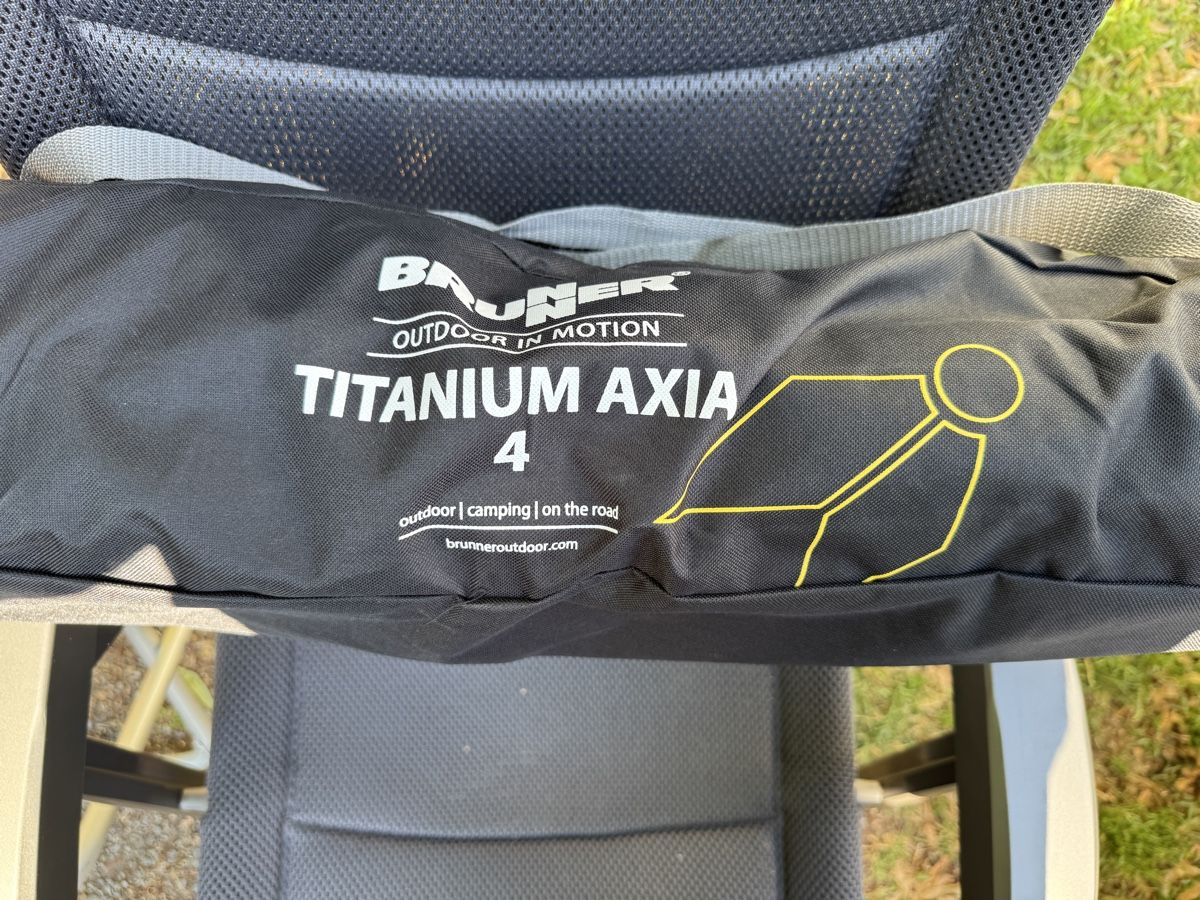 Tische: Campingtisch Brunner TITANIUM AXIA 4 – Neu (gemäss Beschreibung) aus Buttwil von Gm67 1