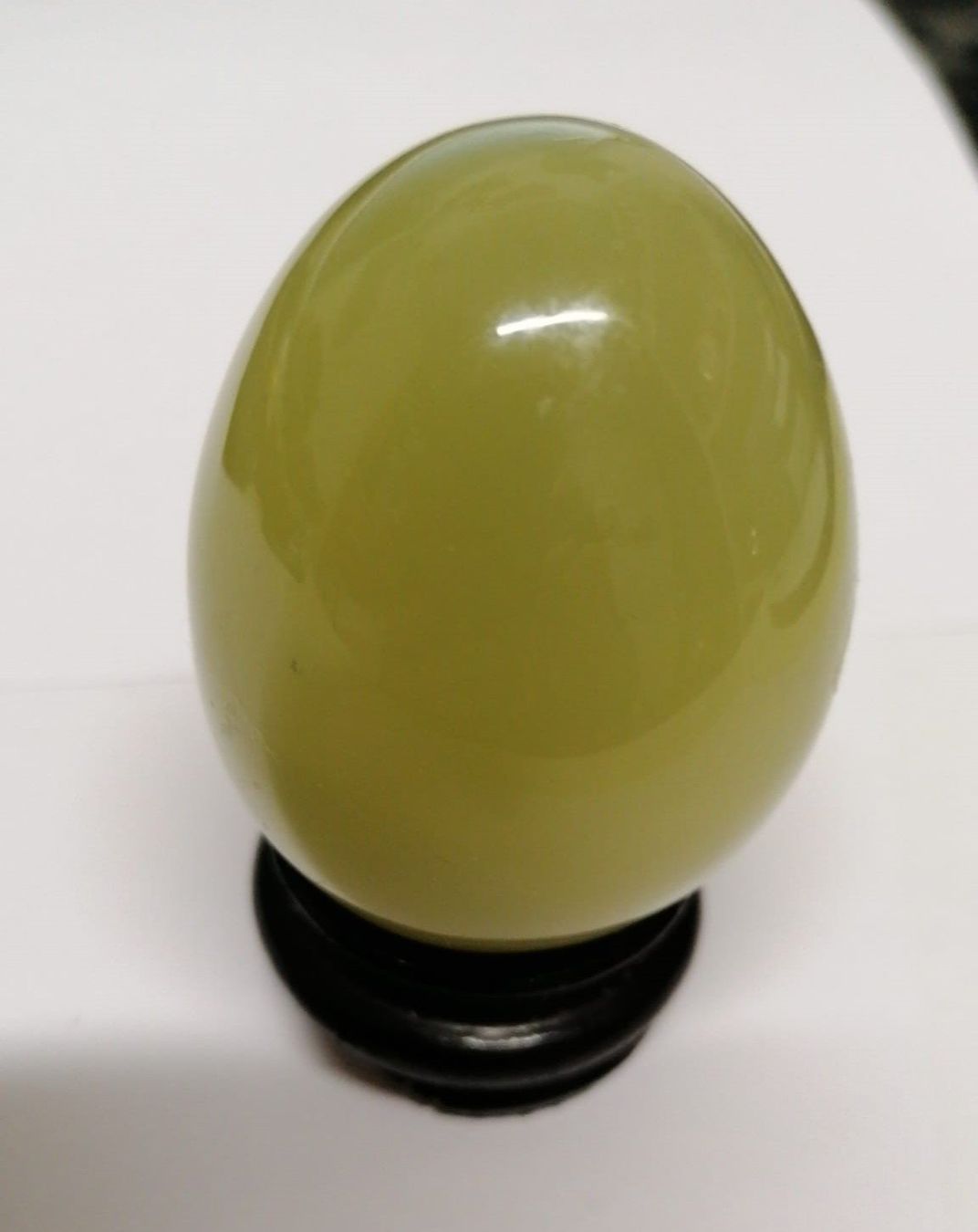 Gläser: Glas-Ei hellgrün – Gebraucht aus Grächen von Hel7890 2