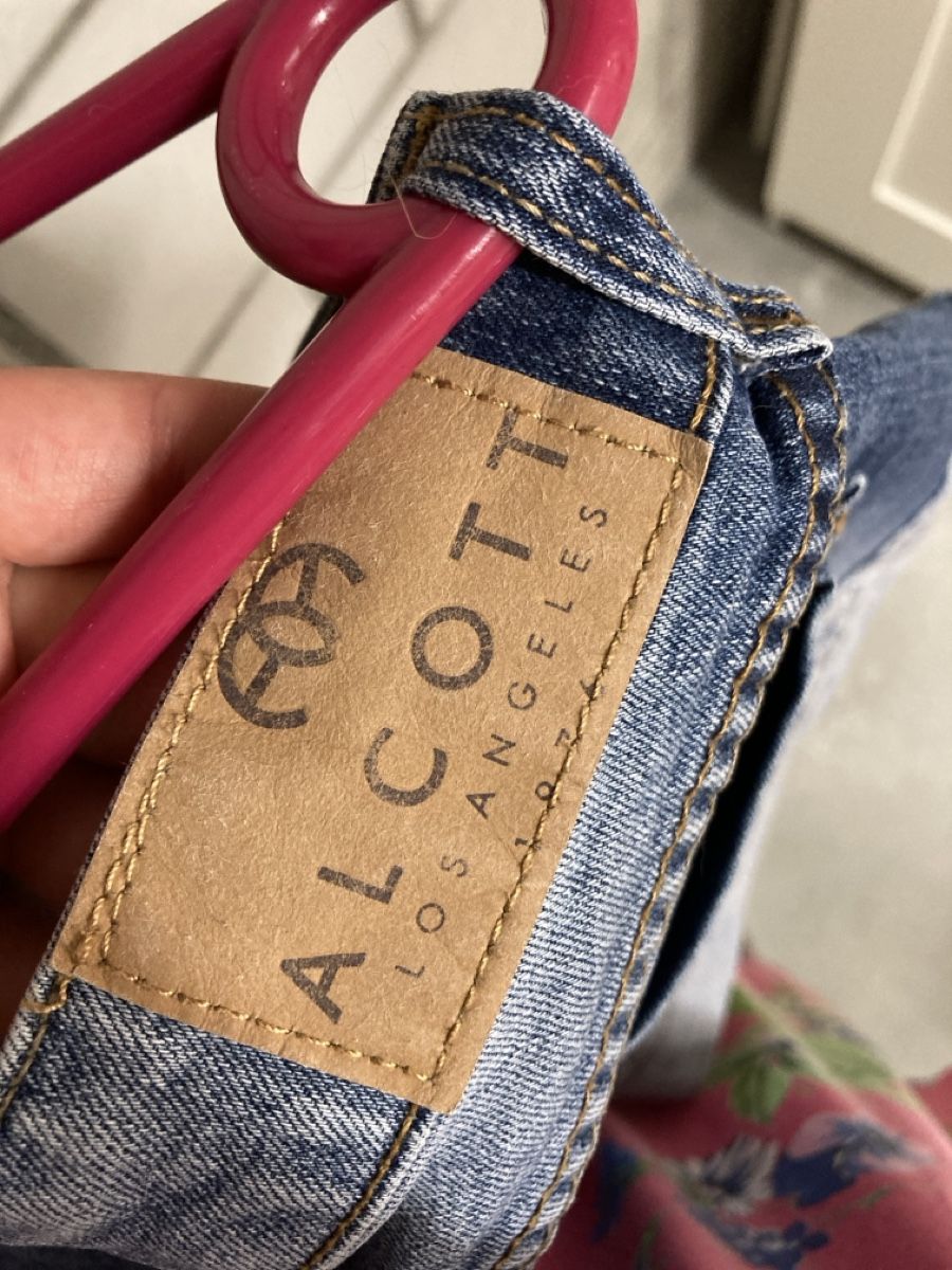 Jeans: Shorts Jeans Alcott – Gebraucht aus Urtenen-Schönbühl von alessibas 2