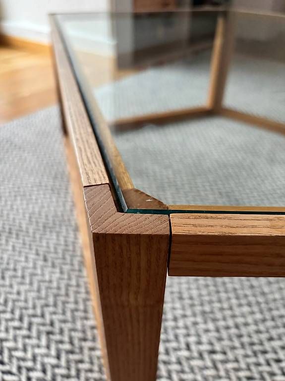 Tavoli: Glastisch aus Eschenholz – Usato da Zürich venduto da Admac 1