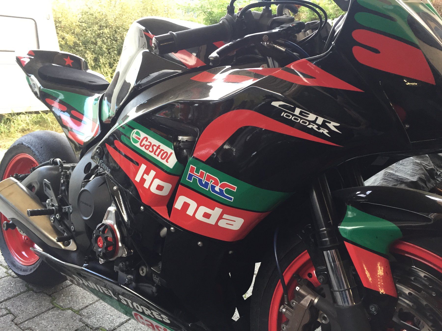 Honda Strada: Honda CBR1000RR 2008 – Usato da Fully venduto da RC30-1988