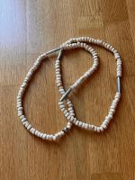 Collier perles bois et métal, long, bon état