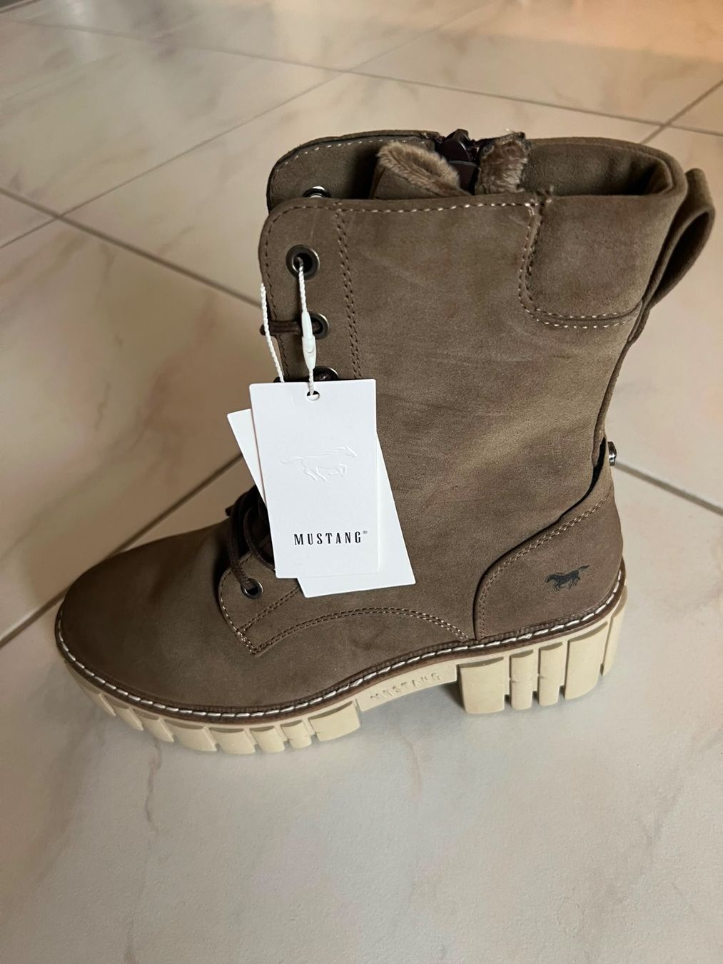 Mustang Scarpe da donna: Stiefel Mustang – Nuovo (secondo la descrizione) da Wettswil venduto da coalva980001 3
