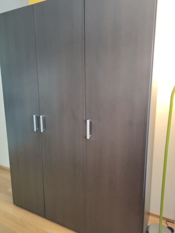 Kleiderschrank zu verschenken Selbstabholung Kaufen auf Ricardo