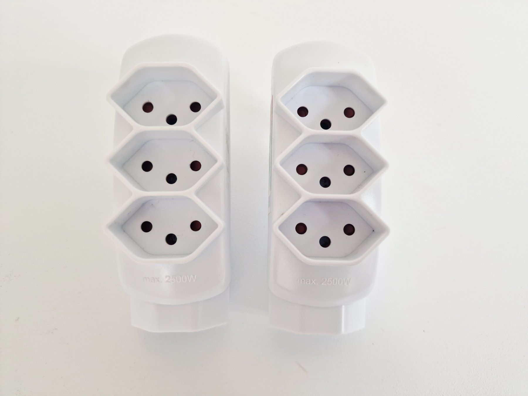 Stecker: zwei bewegliche Mehrfachstecker – Gebraucht aus Hallau von CHACLA 1