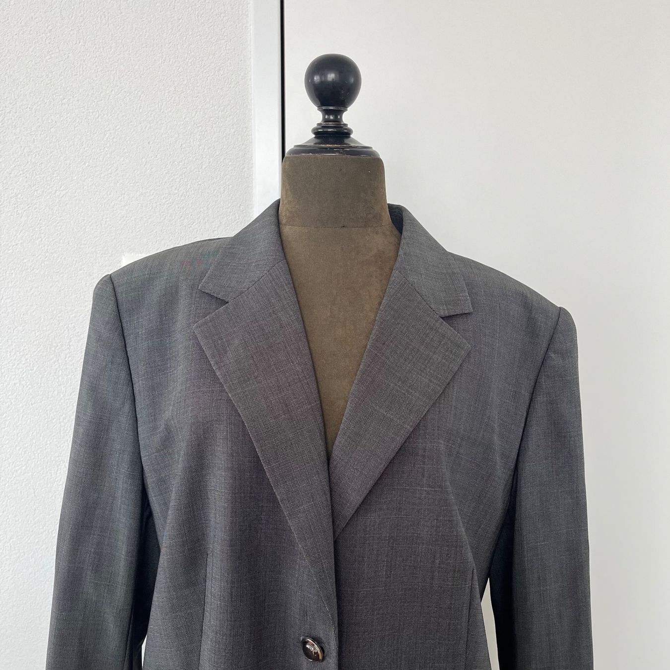 Escada Jacken: Escada Blazer – Gebraucht aus Zug von Grc999 1