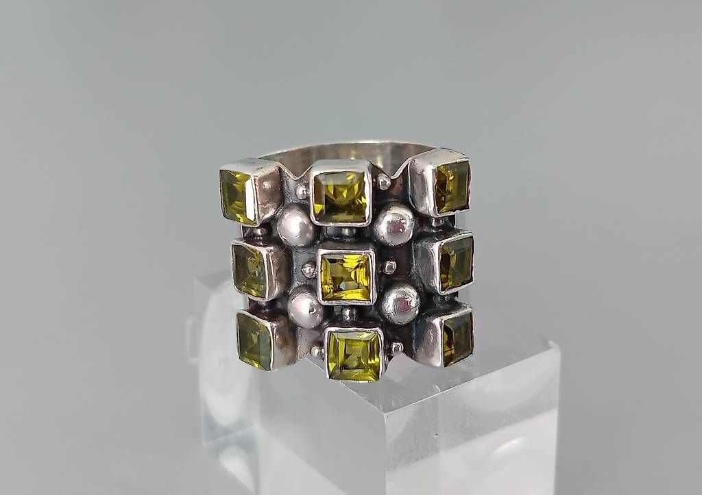 Bagues: Ring Silber mit Peridot – D'occasion à Stans par wer_fd5f 1