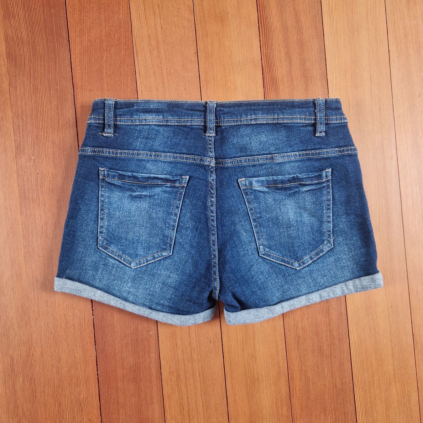 Pantalons: Shorts Gr. 38 – D'occasion à Muttenz par bebbi523 2