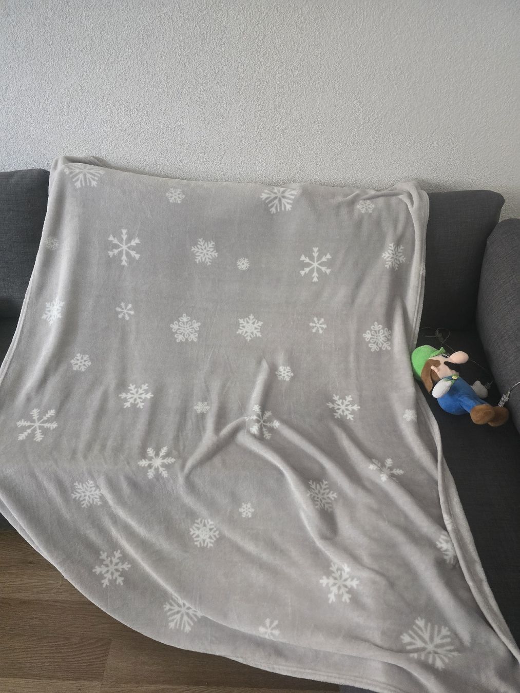 Coperte: Coperta invernale calda e morbida con fiocchi di neve – Usato da Zürich venduto da gig_lr8g 1