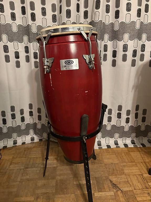 Instruments de musique: Supercussion conga – D'occasion à Uster par mab_8jwz 2