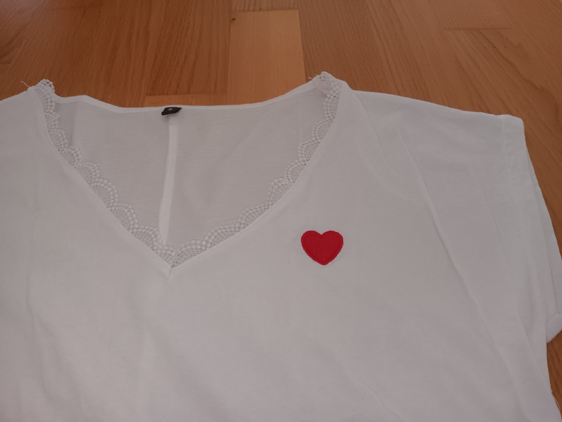 T-shirt: Frauen Shirt, Gr S – Nuovo (secondo la descrizione) da Oftringen venduto da Jul.ia 1