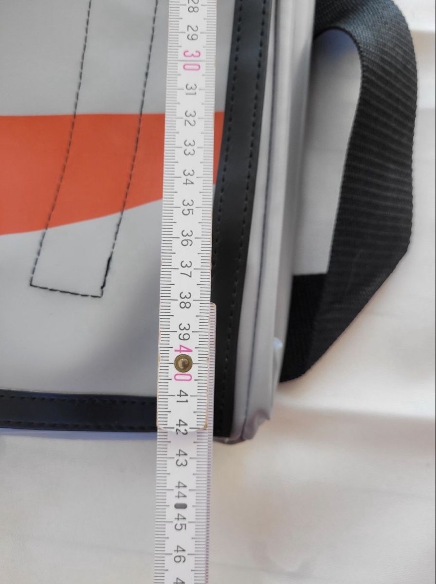 Borse: SR Technics Kuriertasche / Umhängetasche Grau - Selten! – Nuovo e nell'imballaggio originale da Opfikon venduto da usakli86 5