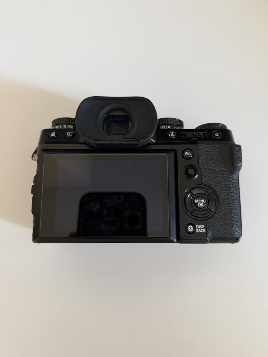 Fujifilm Fotocamera: Fujifilm X-T5 neuwertig – Nuovo (secondo la descrizione) da Zug venduto da thecedi 1