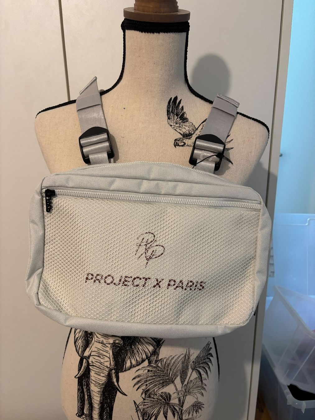 Altro in  Abbigliamento & Accessori: Sac Project X Paris gris neuf – Nuovo (secondo la descrizione) da St-Aubin-Sauges venduto da val_xz9c