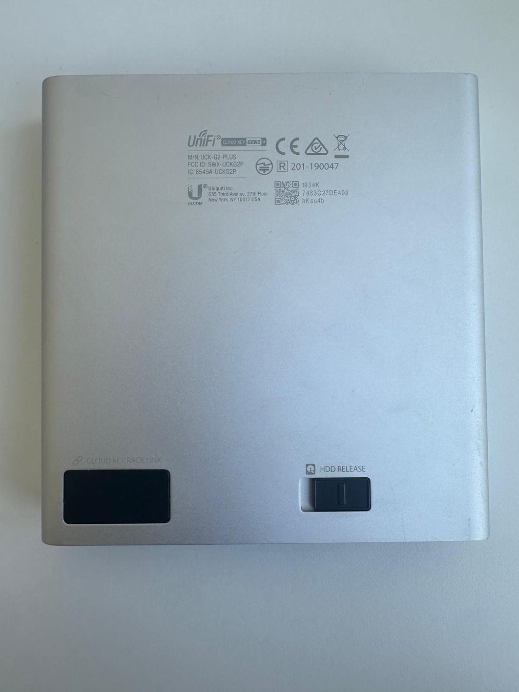 Firewall: Ubiquiti UniFi Cloud Key Gen2 Plus UCK-G2-PLUS – Usato da Berneck venduto da knse
