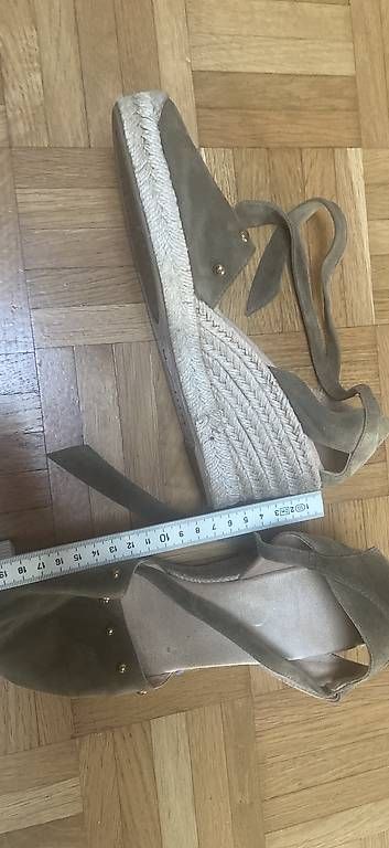 Scarpe da donna: Unida Espadrille Sandalen Leder gr 38 – Usato da Basel venduto da vla_6zt2 1