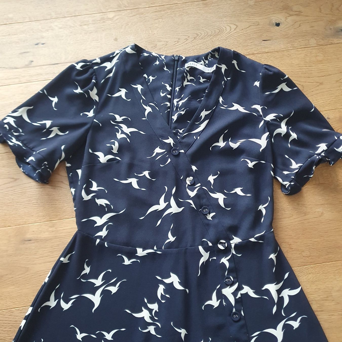 Vestiti: Kleid Oasis Grösse M – Usato da Römerswil LU venduto da cfm_j789 1