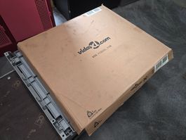 neuer Originalverpackter Bistrotisch von Vidaxl in weiss 1.-